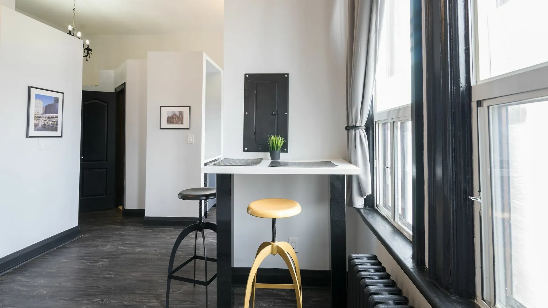 Apartment Applewood Suites - Toronto Traveller Loft